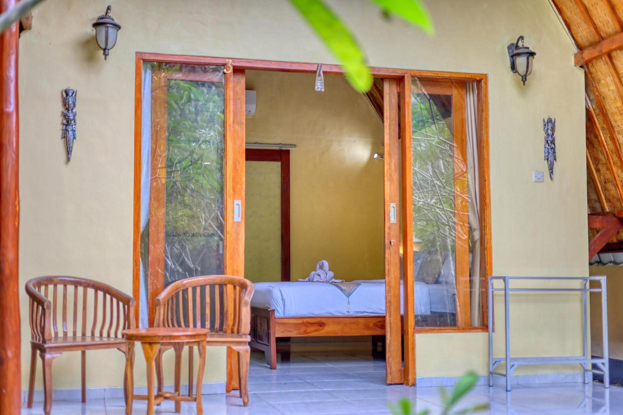 Maharga Bungalows Sakti Phòng bức ảnh